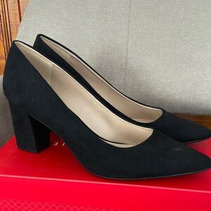 Kelly & Katie Black Block Heel Pumps